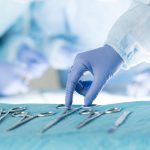Limpieza del material quirúrgico invasivo en hospitales