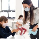 ¿Cómo limpiar las aulas en los colegios?